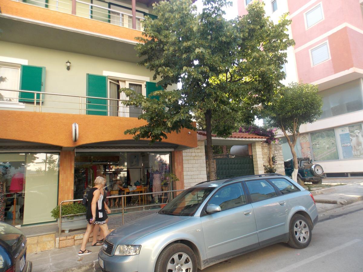 Elvin Apartments Sarandë Esterno foto