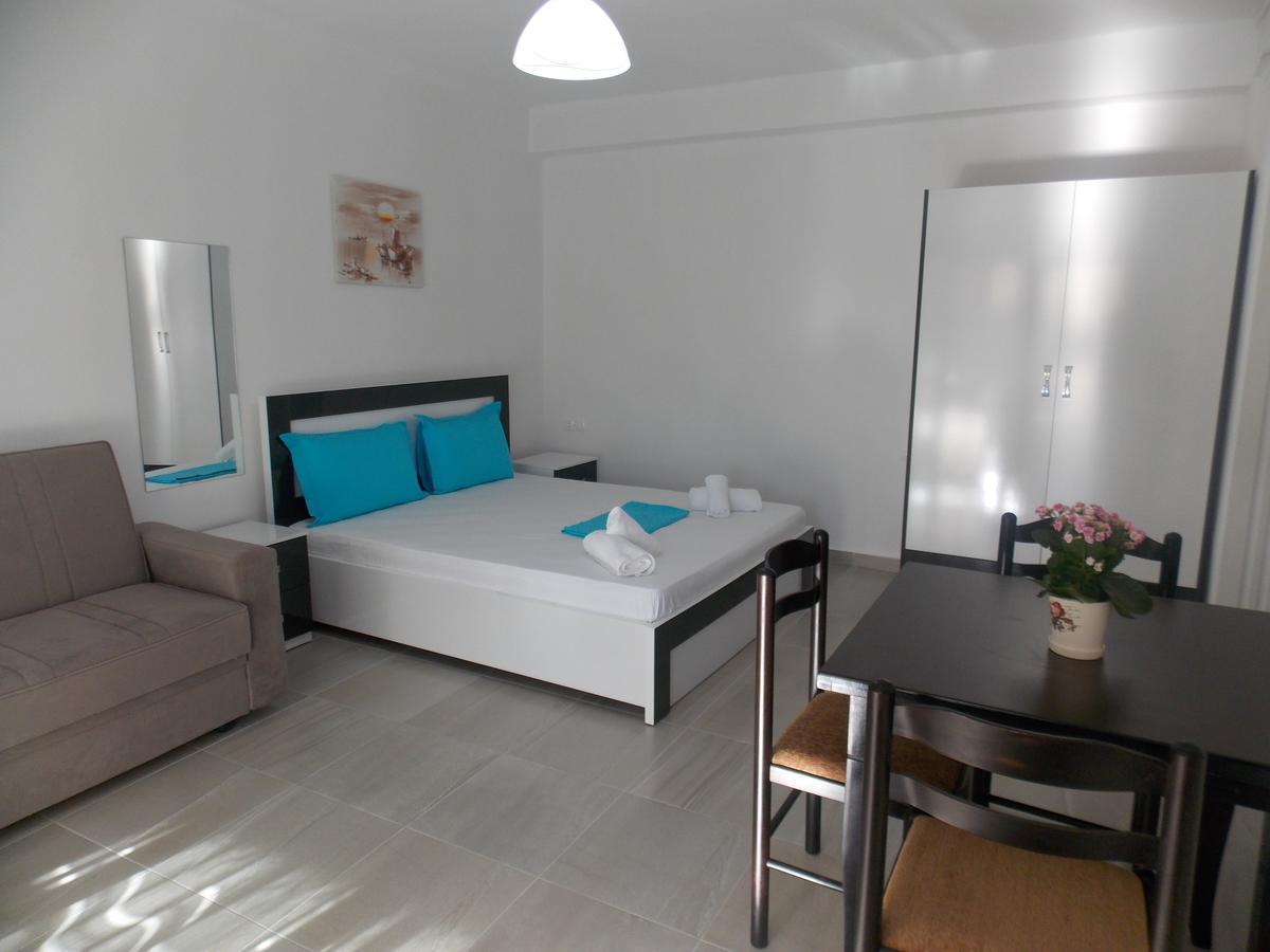 Elvin Apartments Sarandë Esterno foto